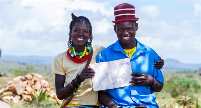 Achuka and Lopech from Karamoja sharing their joint plan for a better livelihood (Oxfam in Uganda, 2015)