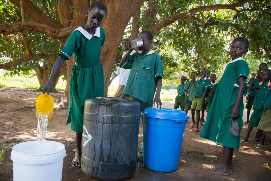 Cholerapreventie/voorlichting op school in Zuid-Soedan
