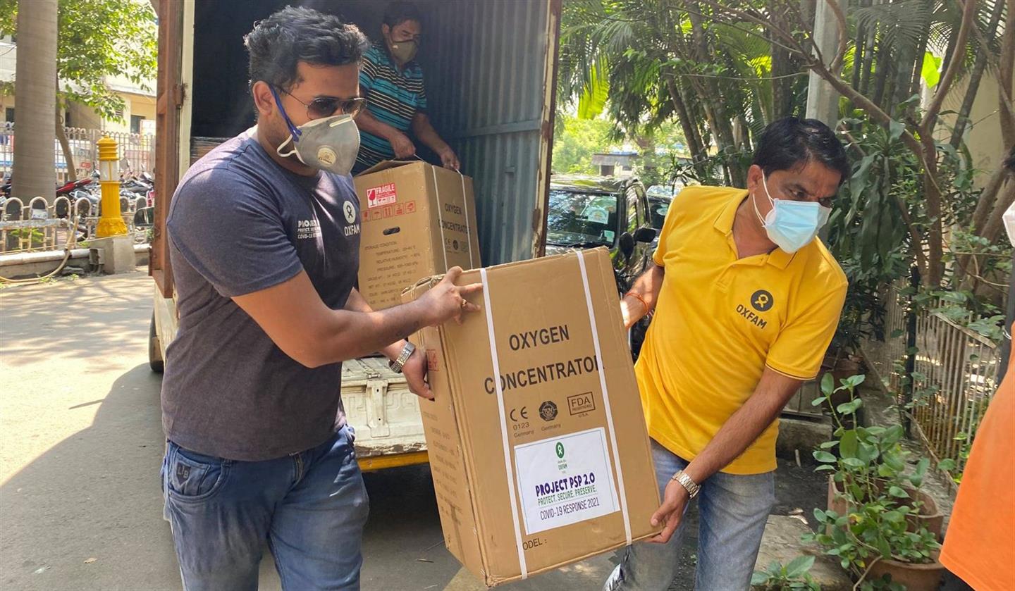 Oxfam India laadt zuurstof uit