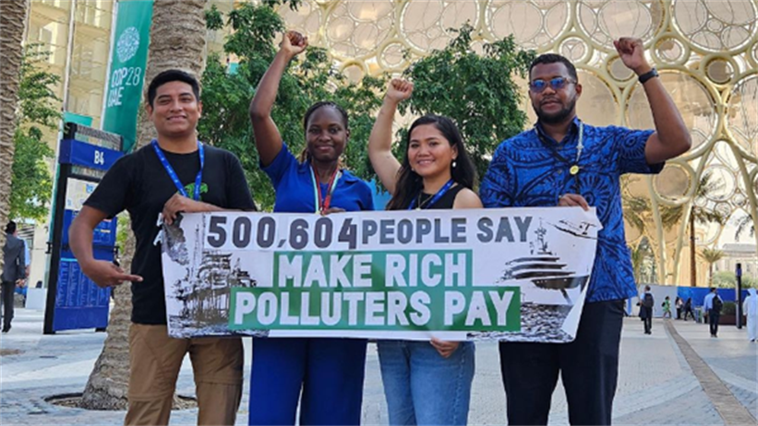 Tijdens de VN-klimaattop in Dubai in 2023 eisten jullie dat grote vervuilers betalen voor de klimaatschade die ze aanrichten