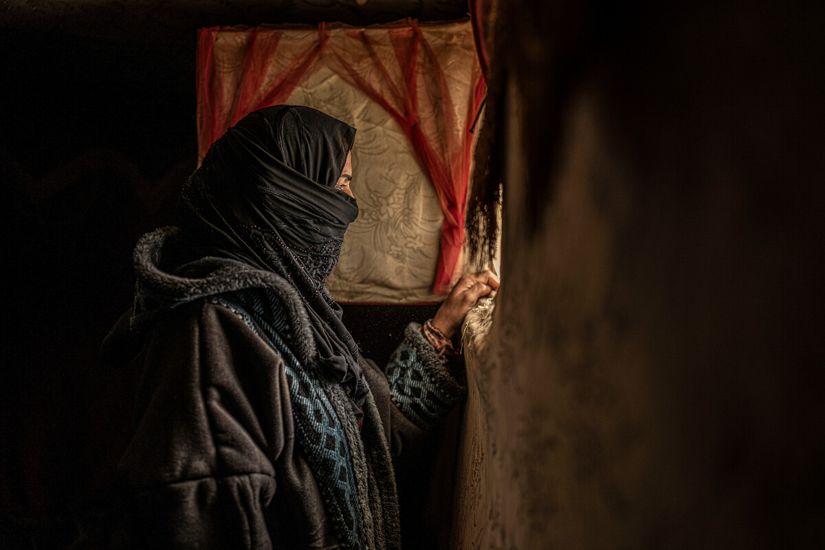 Libanon, 2025 - Amina, Syrische vluchteling, gevlucht na Israëlische luchtaanvallen