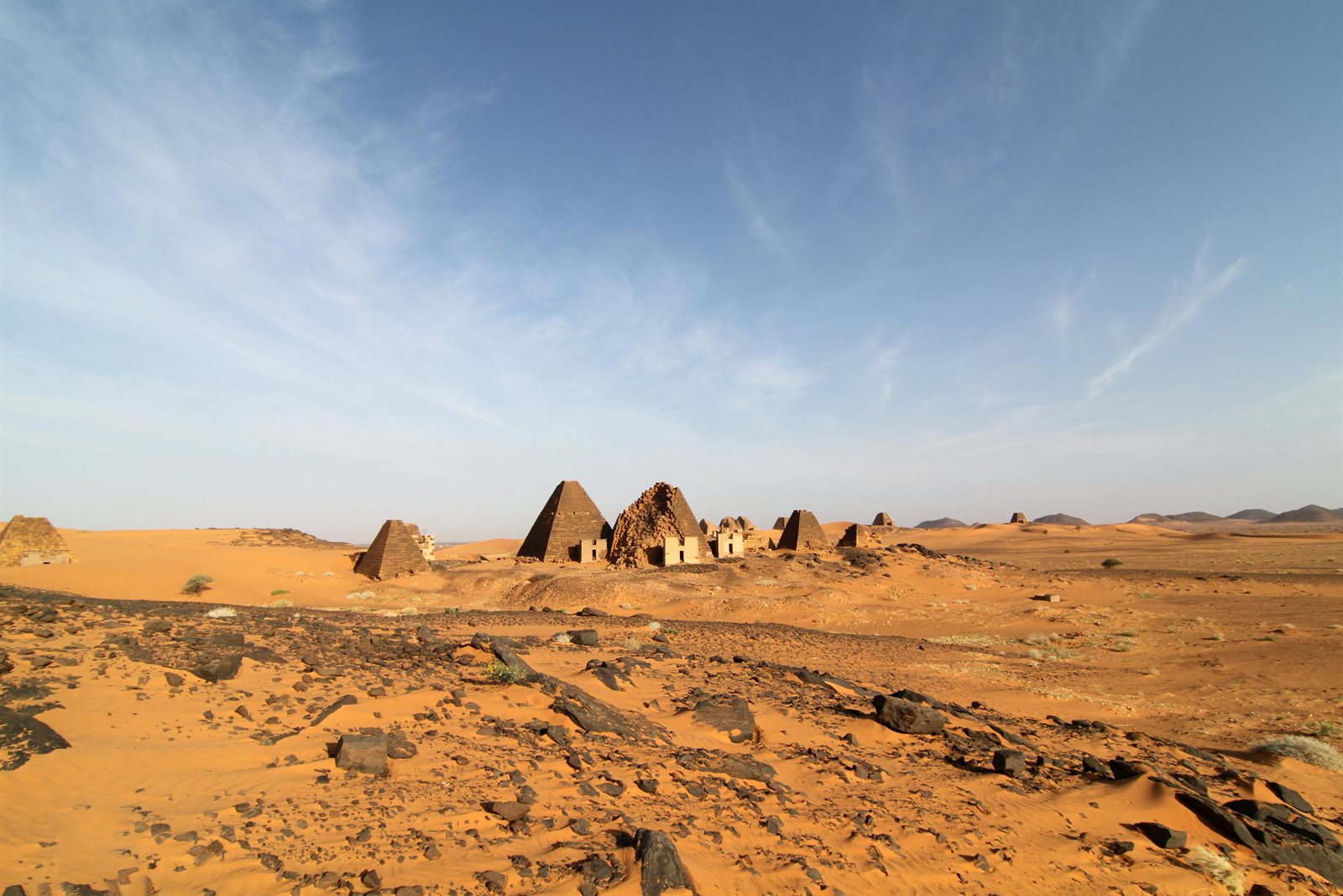 Pyramides Sudan mohamed zekry.jpg