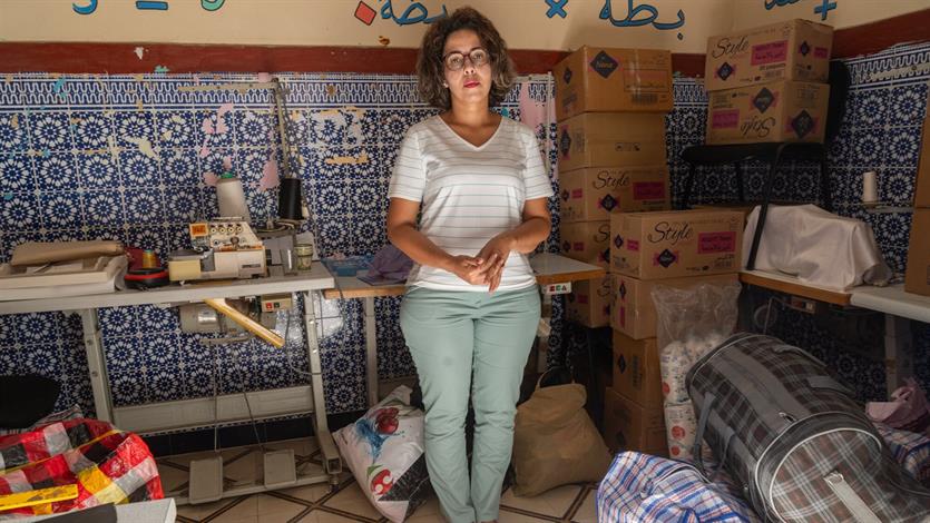 Sanae Zaima is voorzitter van een vrouwenorganisatie in Marokko en helpt getroffen families. 