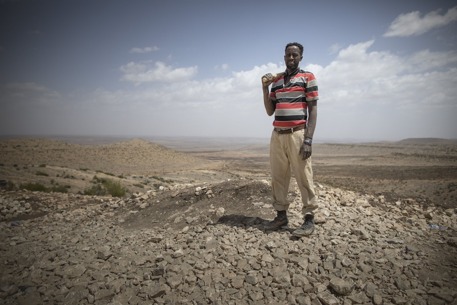 Sprinkhanenplaag gevolgen boer Abdi Hasan