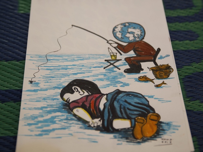 tekening van het Syrische jongetje, dat vorig jaar aanspoelde in Turkije