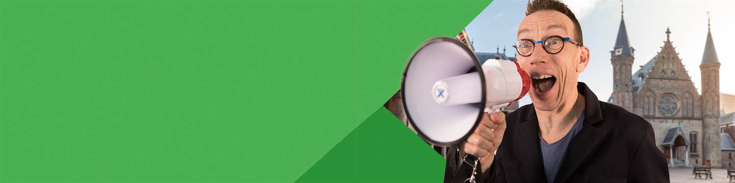 Dolf Jansen met belasting envelop