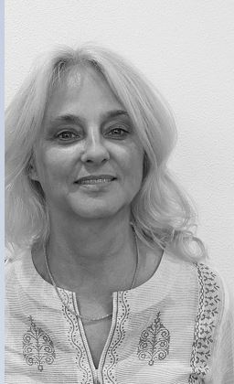 Wilma van der Maten-bw-CR.jpg